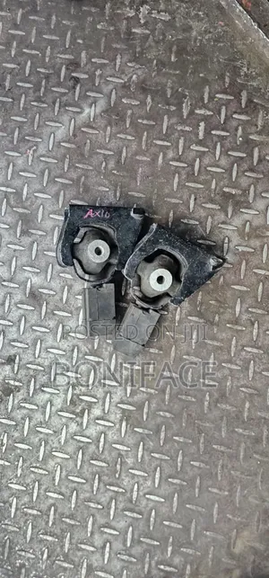 Toyota Axio Gearbox Mounting Available