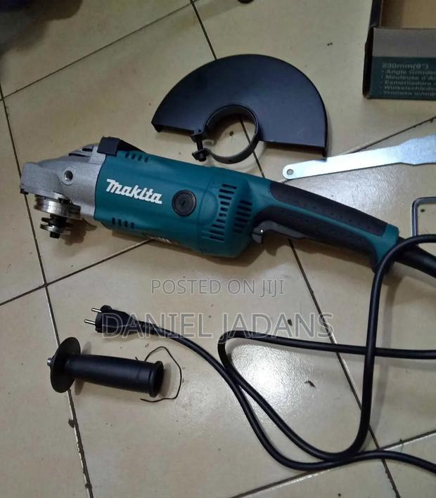 Angle Grinder 9" Makita > Professional/Makita Angle Grinder 9 Inches