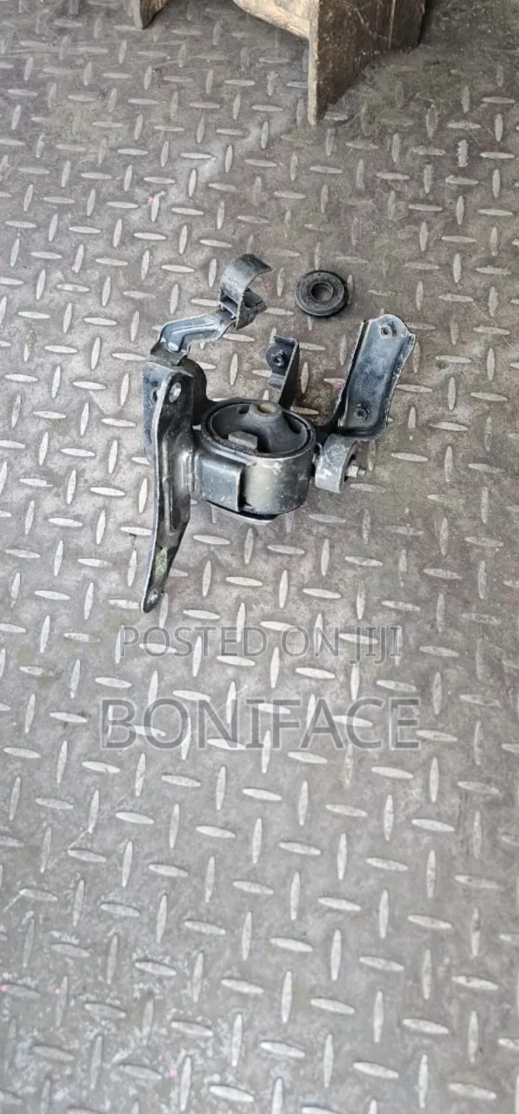 Noah New Model Gearbox Mounting Available