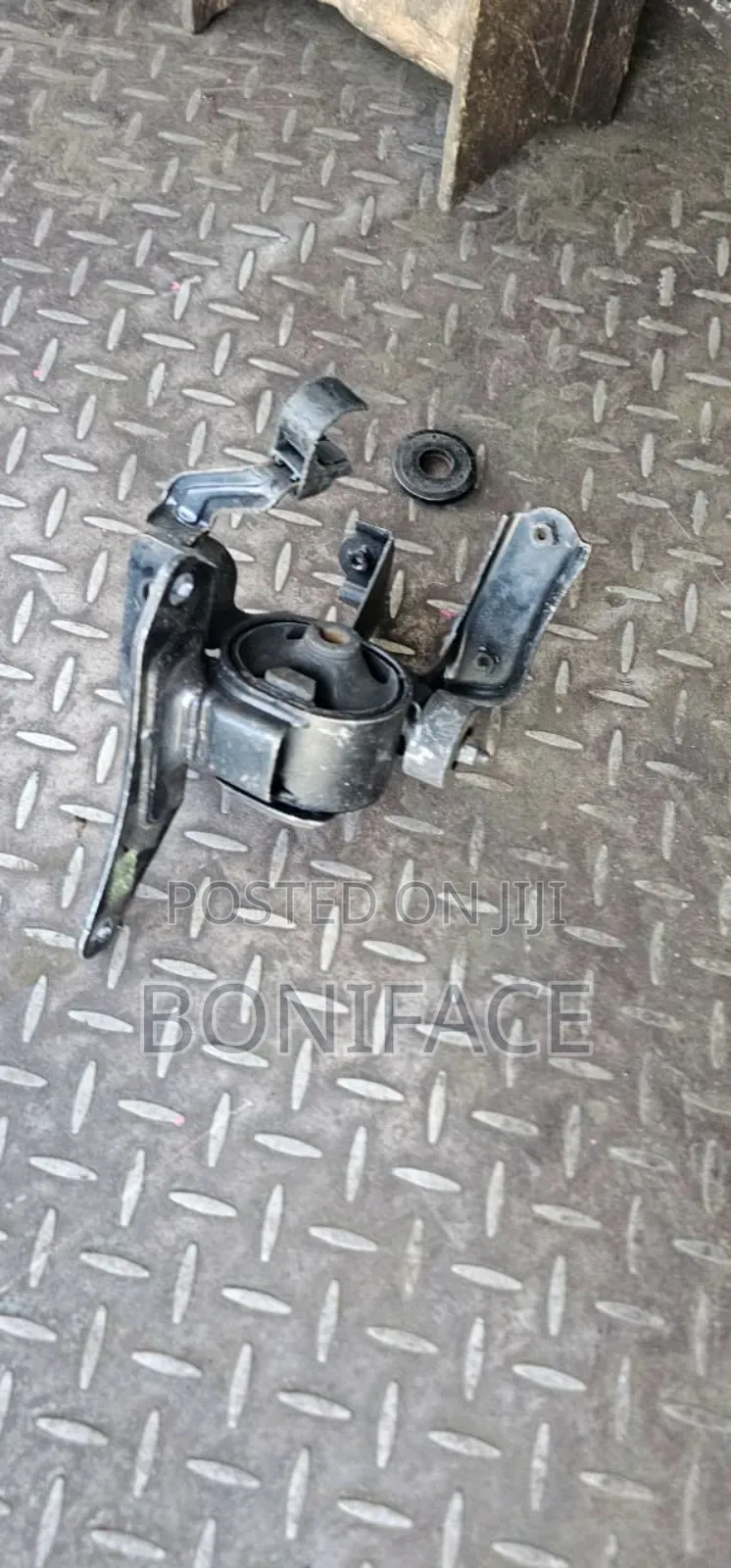 Noah New Model Gearbox Mounting Available