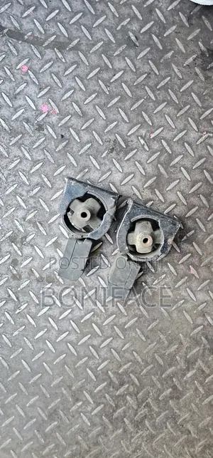 Nze Fielder Gearbox Mounting