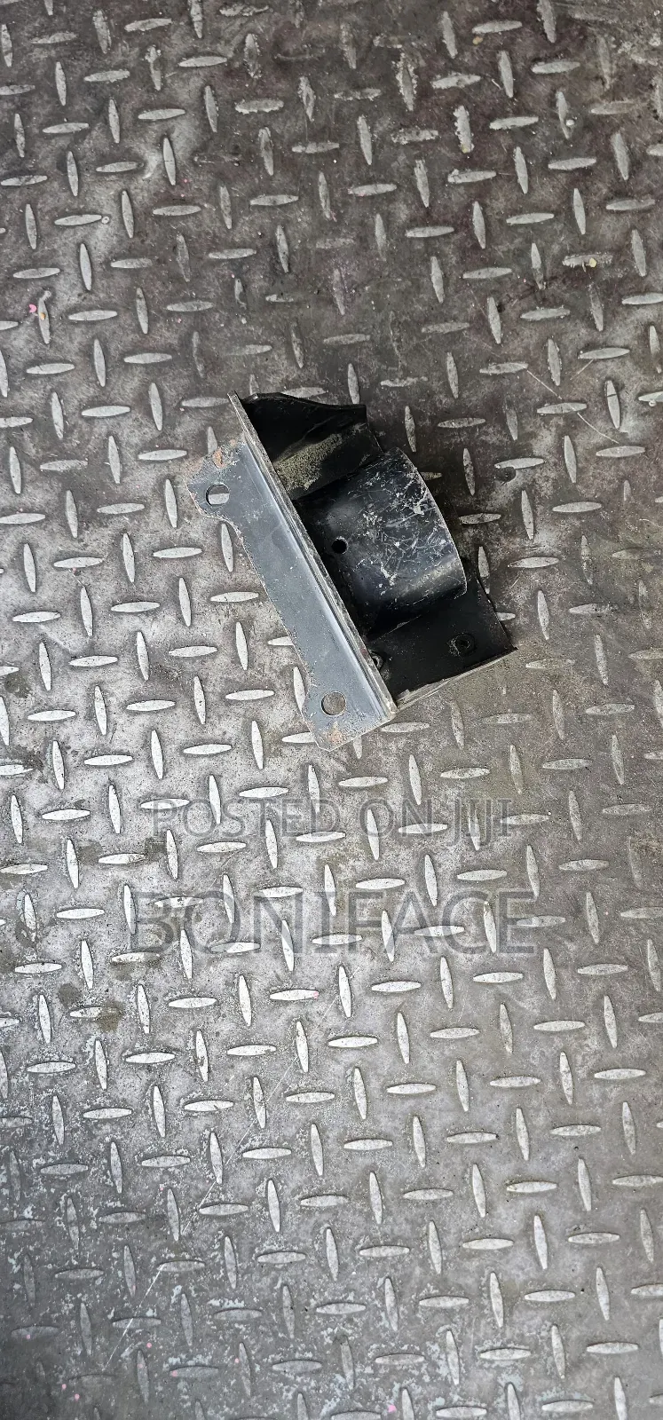 Suzuki Gearbox Mounting Available