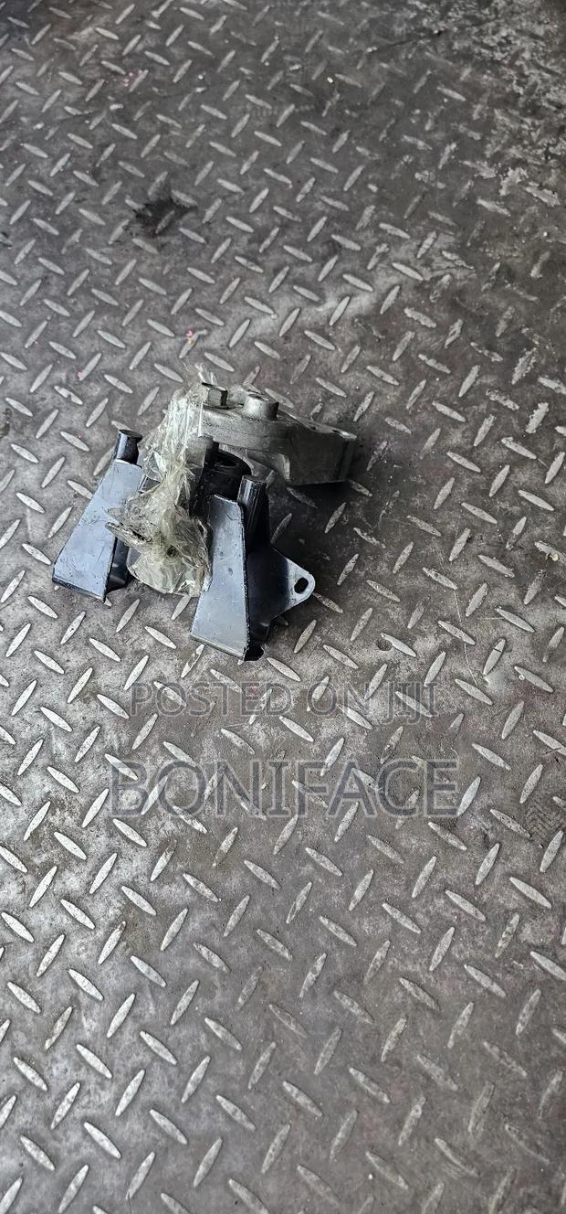 Mitsubishi Mirage Engine Mounting Ex Japan