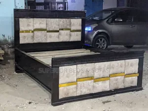 Modern Gold 5 by 6 Accent Bed