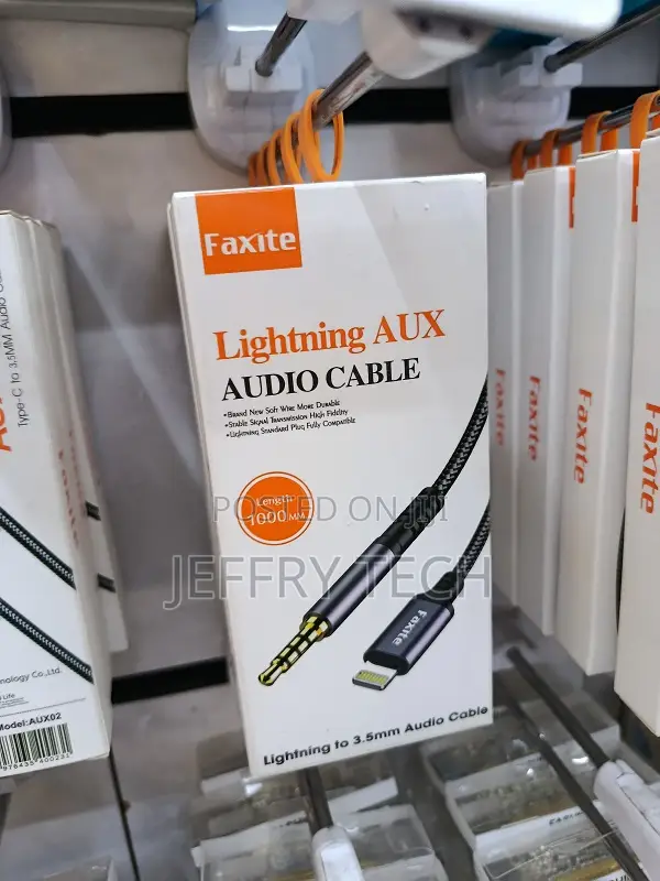 Faxite Brand Lightning to 3.5mm Aux Audio Cable, Model Aux02.