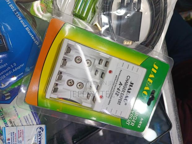 Jiabao Standard Charger for Aa Aaa 9v Rechargeable Battery - thumbnail 2