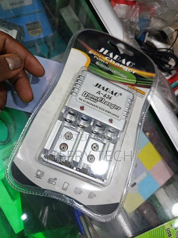 Jiabao a-636 Digital Charger Designed for Rechargeable Batteries. - thumbnail 2