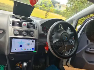 Volkswagen Touran 2013-2018 Aftermarket Android Radio