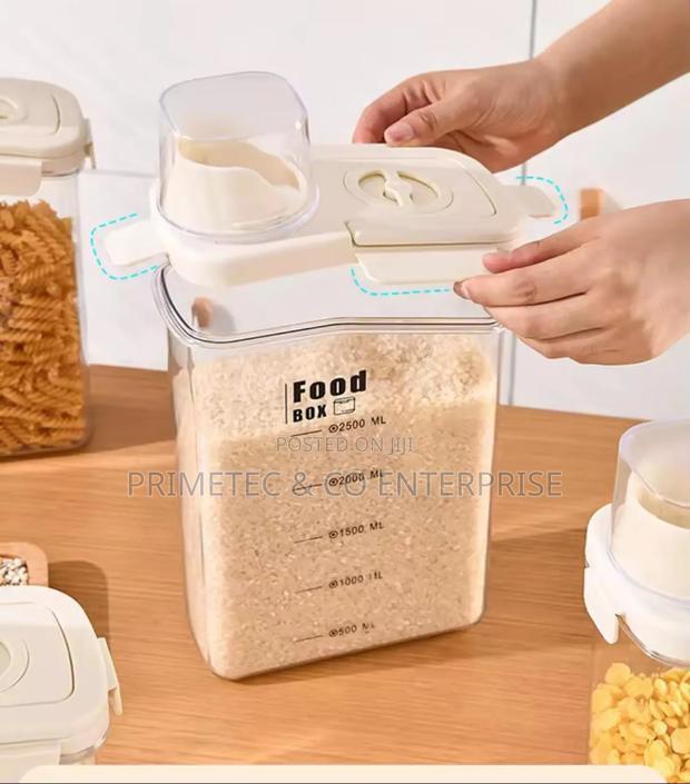 High Quality Acrylic Airtight Cereal Container - main view