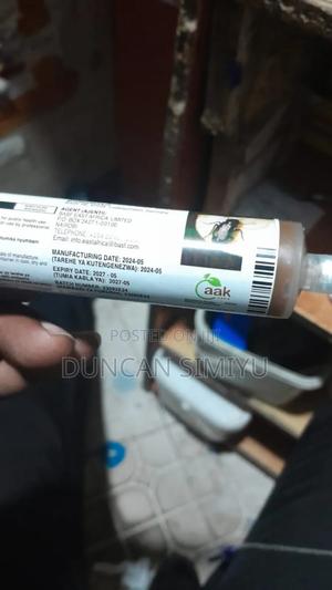 Cockroach Gel Goliath - main view