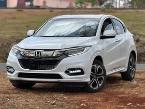 Honda Vezel 1.5 Hybrid 4WD 2018 Beige