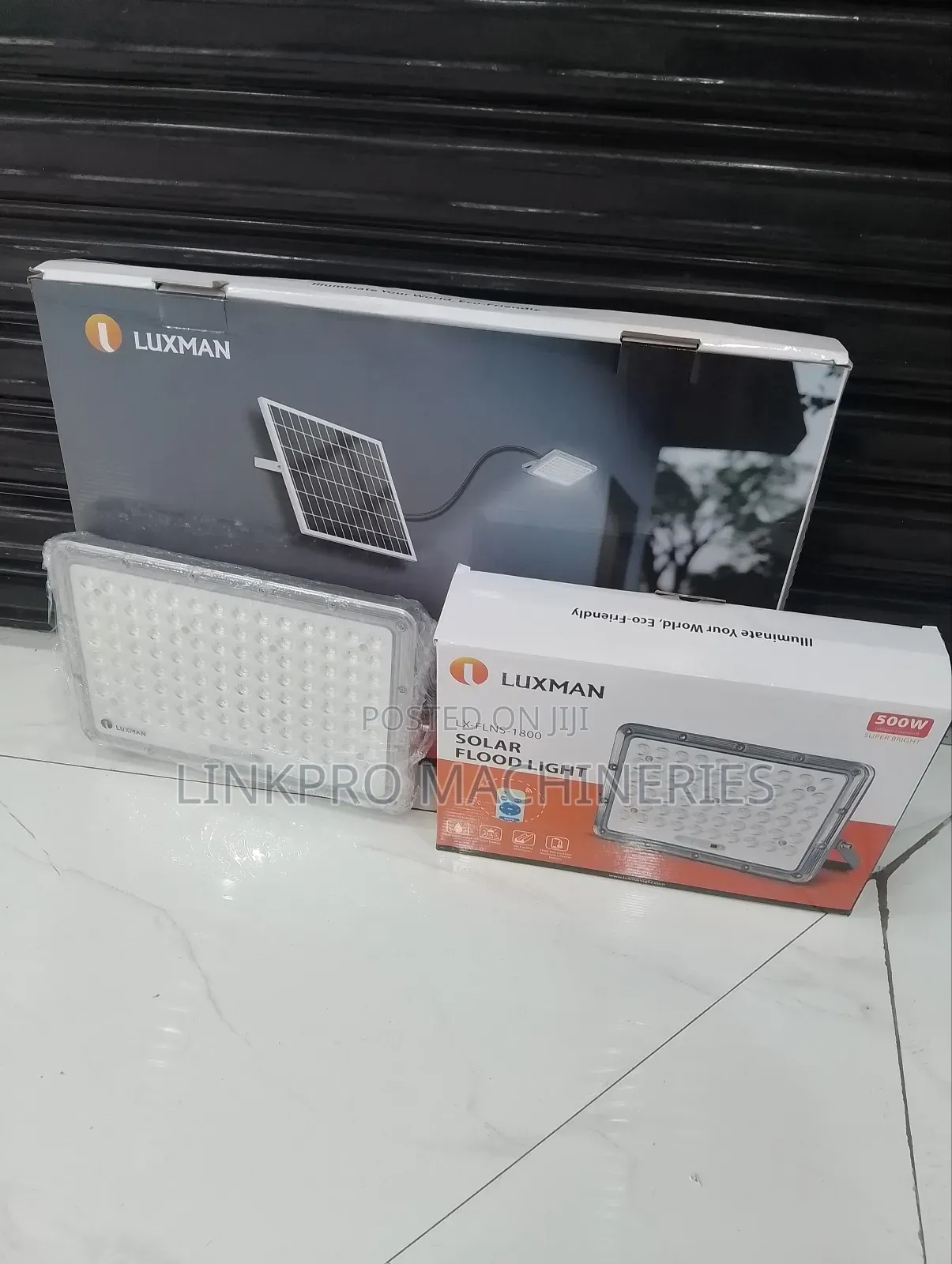 500 Watts Luxman Solar Floodlight