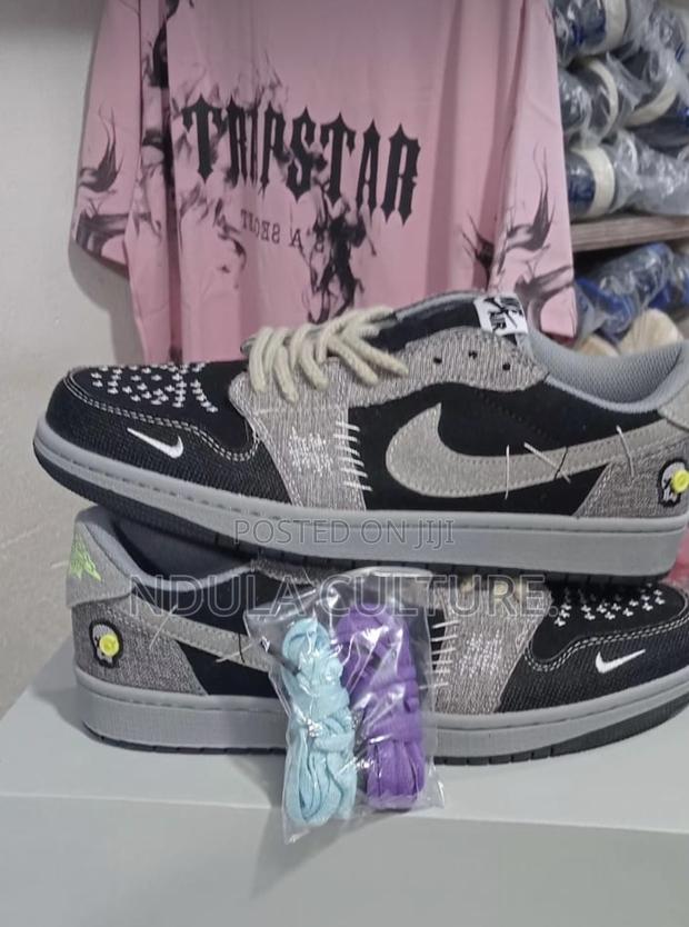Jordan 1 Sneaker New Colorways - thumbnail 3