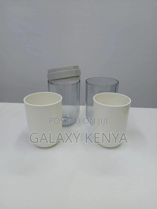 Bigger Portable Travel Toothbrush Holder With 4 Cups - thumbnail 11
