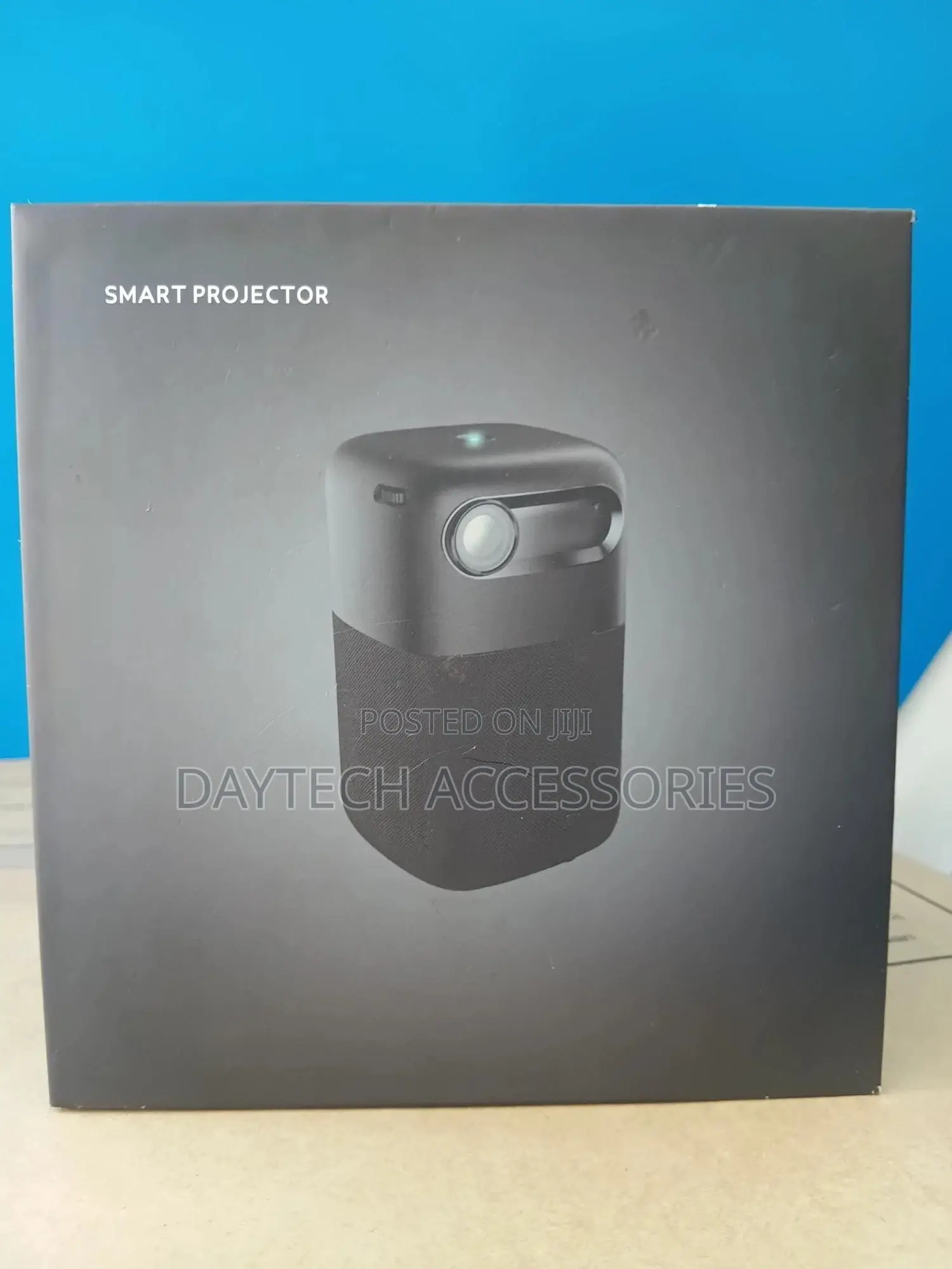 Byintek P15 3d 1080p Smart Android DLP Portable Mini Projector.