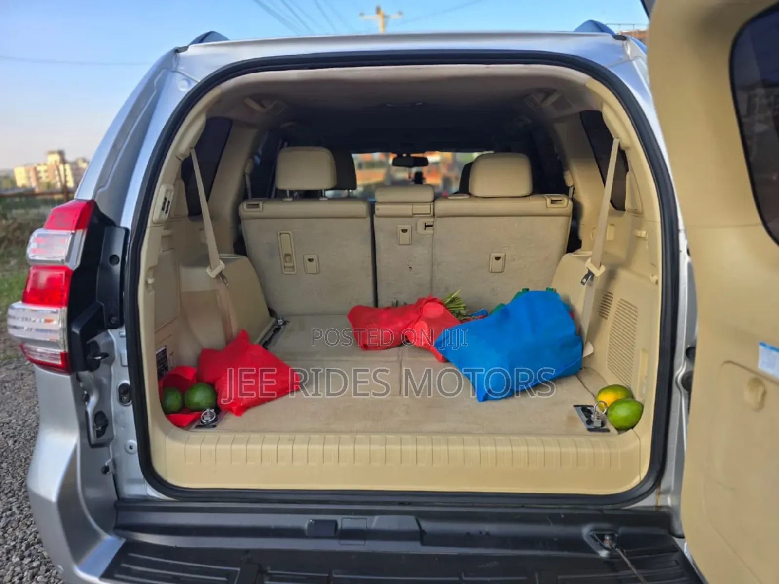 Toyota Land Cruiser Prado 3.0 D-4D (190 Hp) 7 seats 2016 Silver