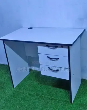 Top Study Desks for an Organized and Productive Workspace