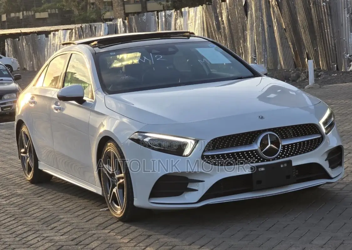 Mercedes-Benz A-Class 2019 White