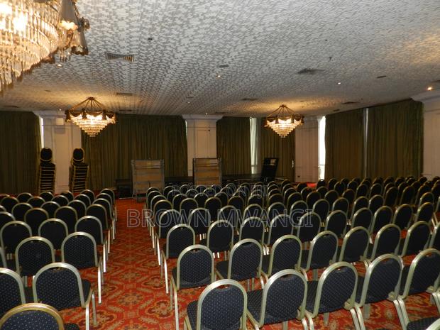 Conference Hall for Rent Per Day - thumbnail 3