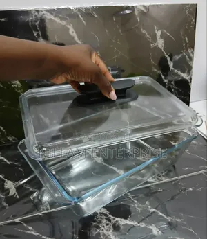 Casserole Baking /Storage Tin With Lid*