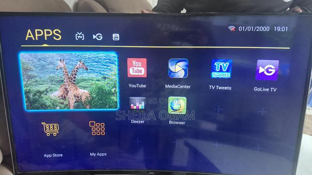 Tv TCL Curved Tv Black in Color