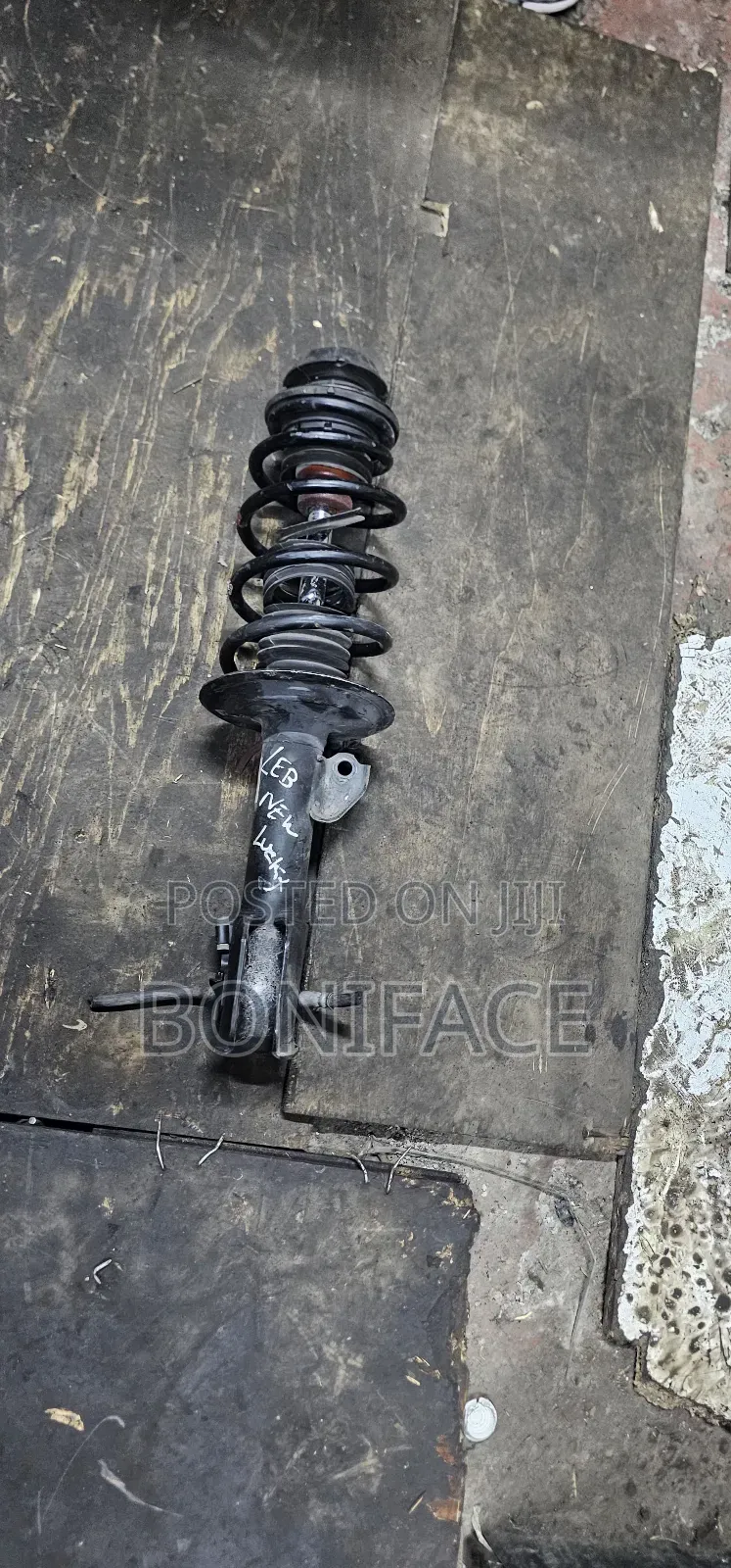 Suzuki Swift Shock in Good Condition