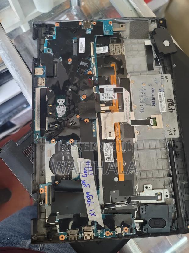 Lenovo Thinkpad X1 Yoga 3rd Generation - main view