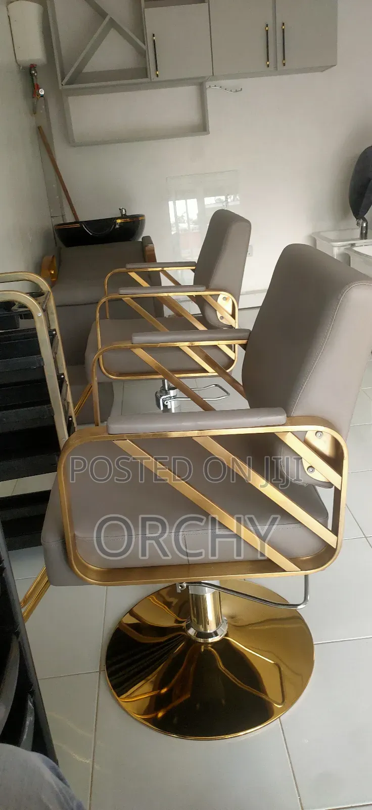 Imported Salon Seats/ Salon Styling Seats