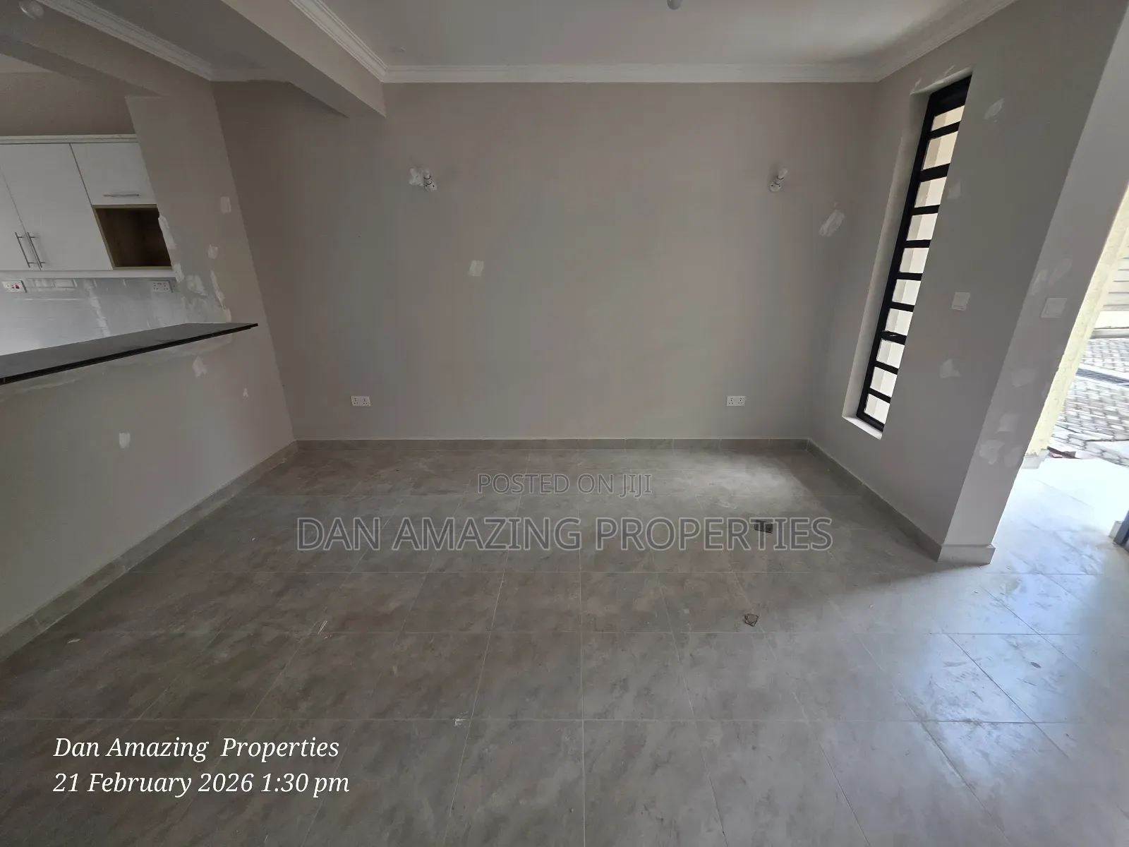 3bdrm Townhouse/Terrace in Roimen, Matasia for sale