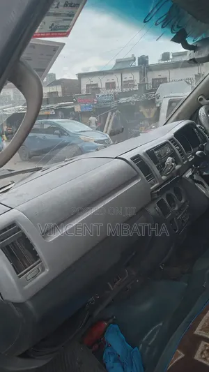 Toyota HiAce 2012 Grey
