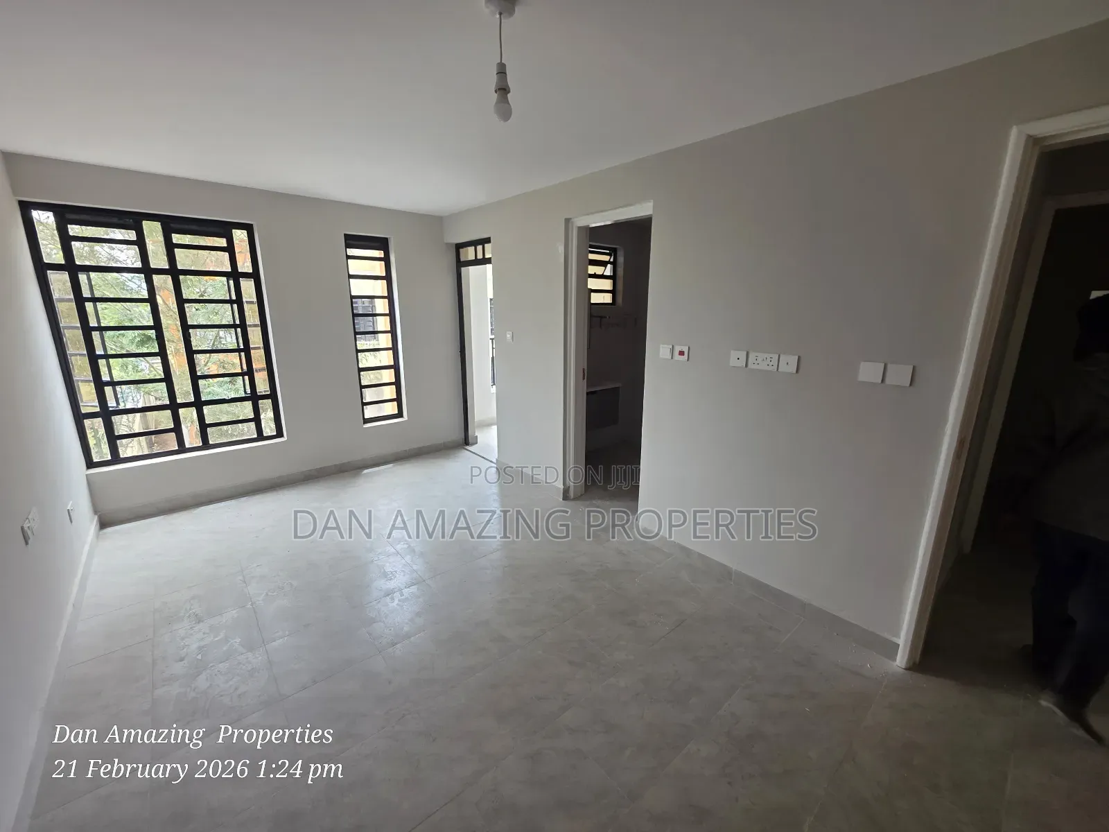3bdrm Townhouse/Terrace in Roimen, Matasia for sale