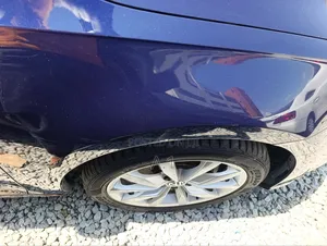 Volkswagen Golf 2019 Blue