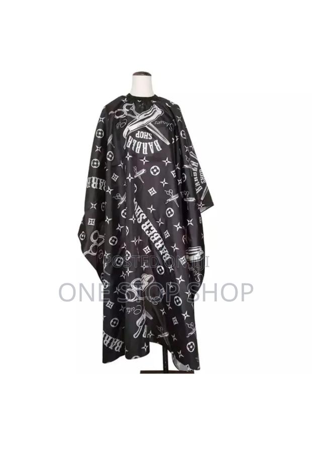 Durable Hair Cutting Waterproof Cape Cloth Apron Stretch Out - main view