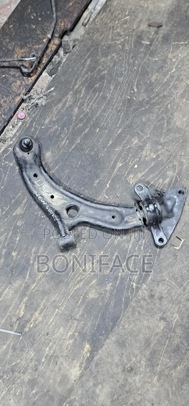 Honda Insight Arm Available