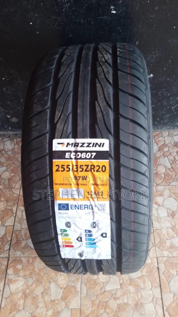 255/35zr20 Mazzini Tyre