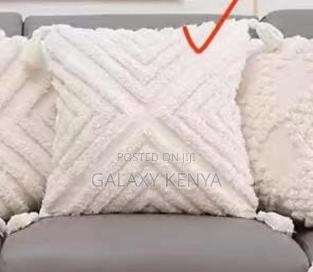 Tufted Boho Cushion Cover - thumbnail 3