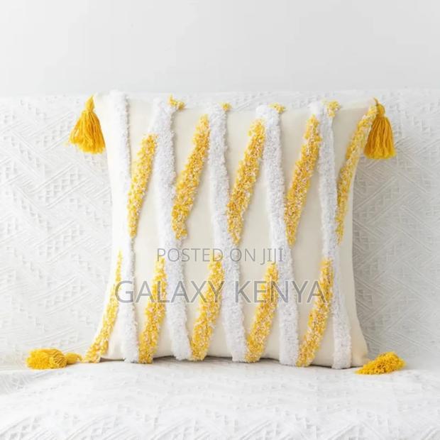 Tufted Boho Cushion Cover - thumbnail 5