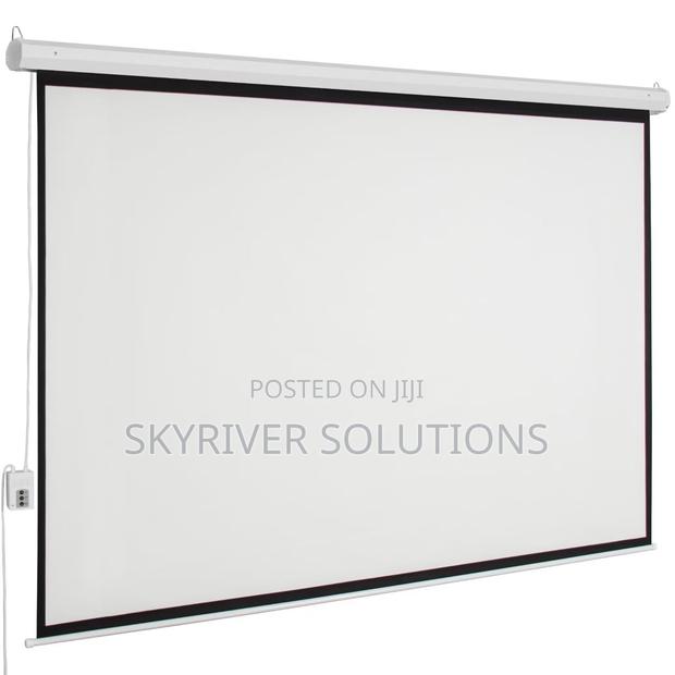 Electric Screen 240 X 240cm