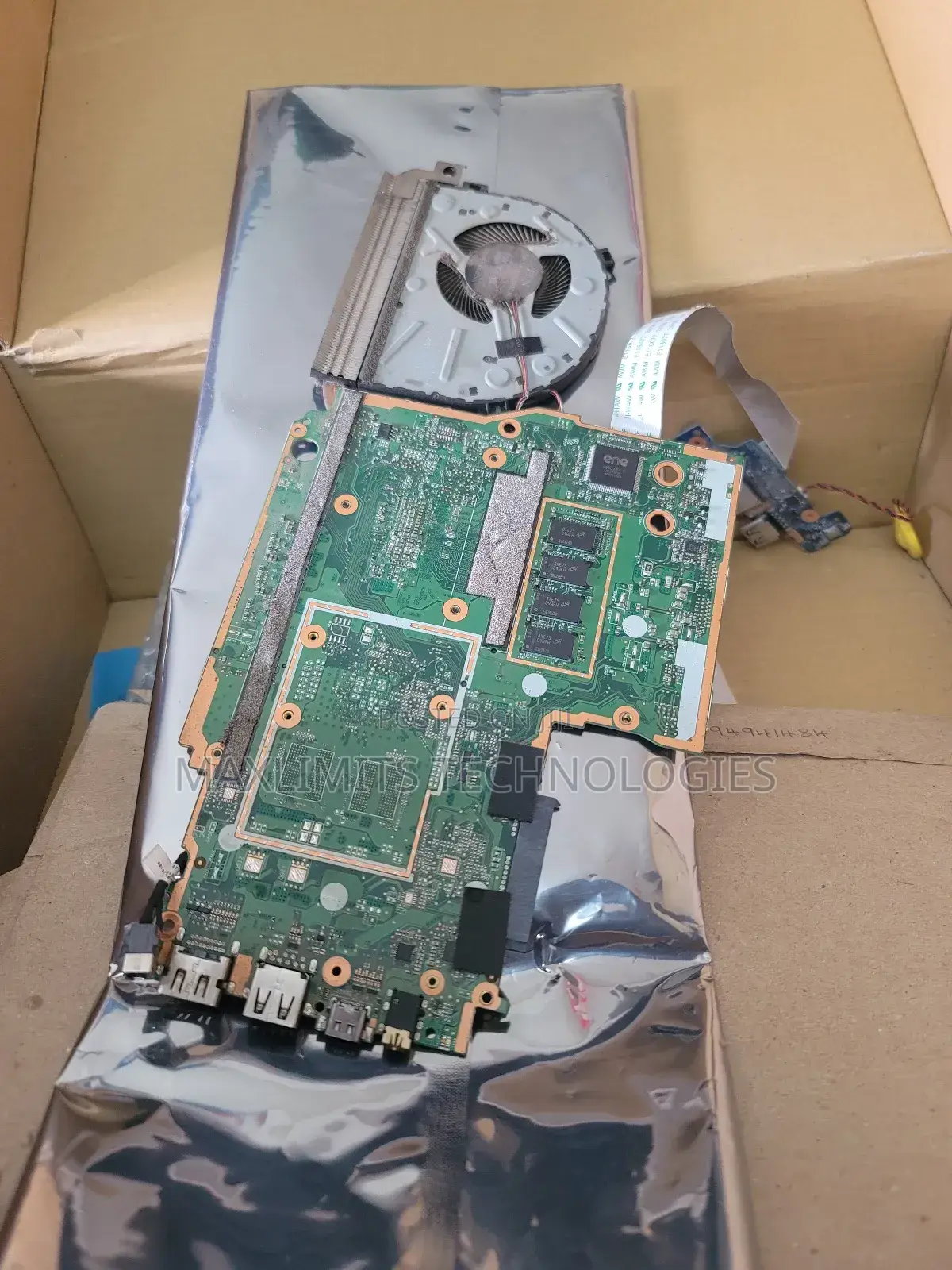 Lenovo 330s -14ikb Motherboard