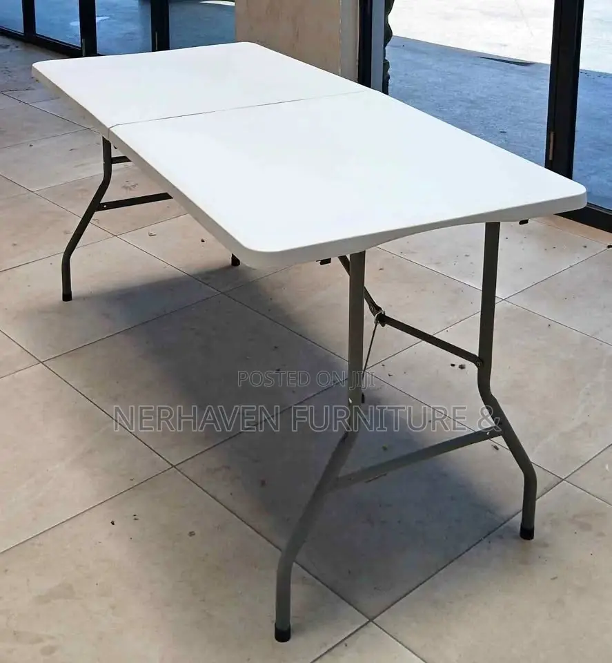 Foldable Table – Portable Space Saving