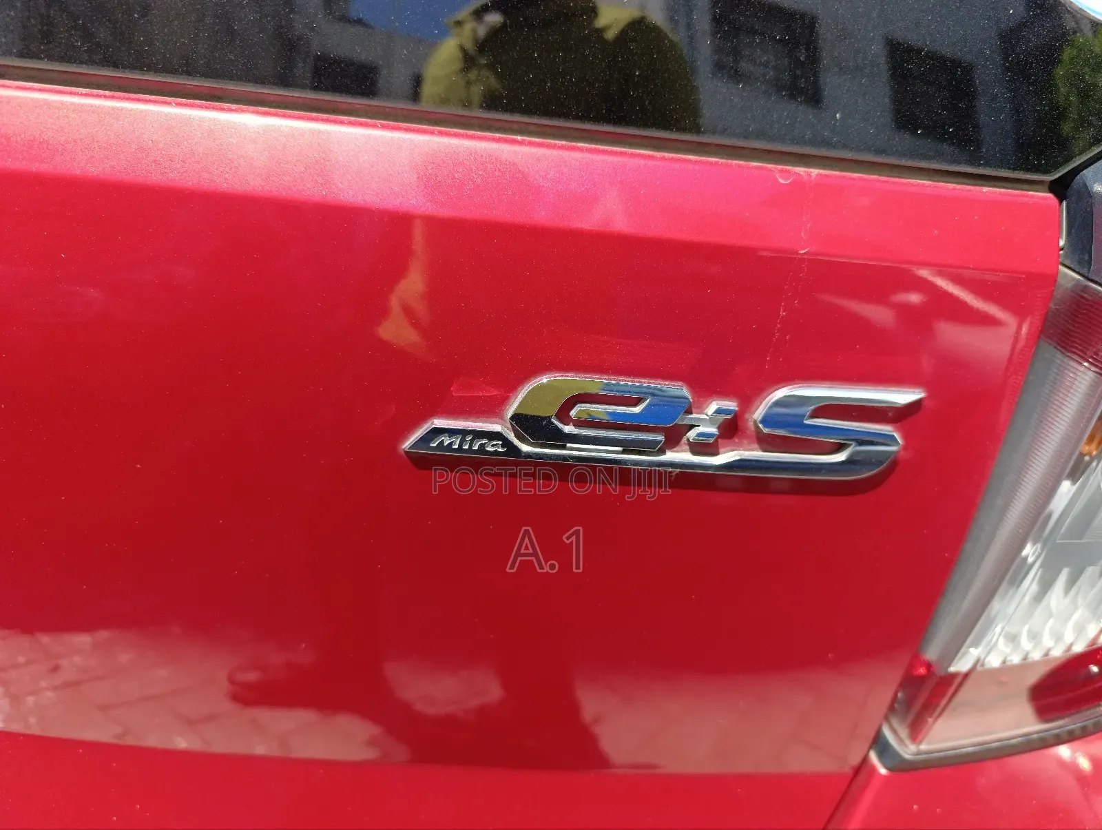 Daihatsu Mira 2018 Red
