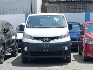 Nissan NV200 2019 White
