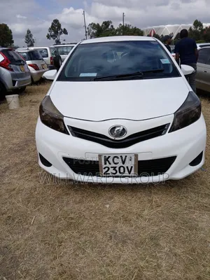 Toyota Vitz 2012 White