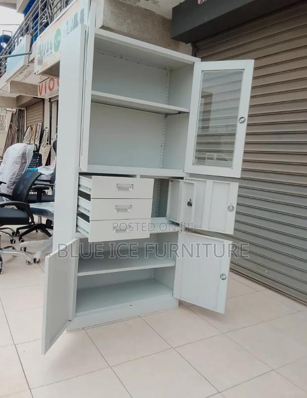 3 Segment Locking Office Cabinet - main view
