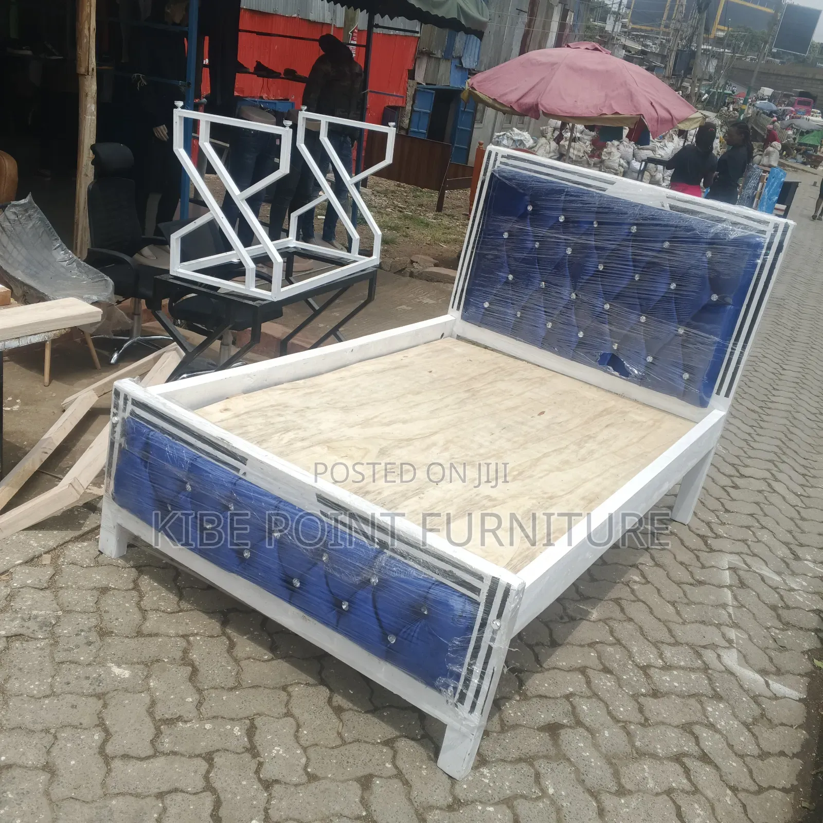 Mocket White Blue Bed Available