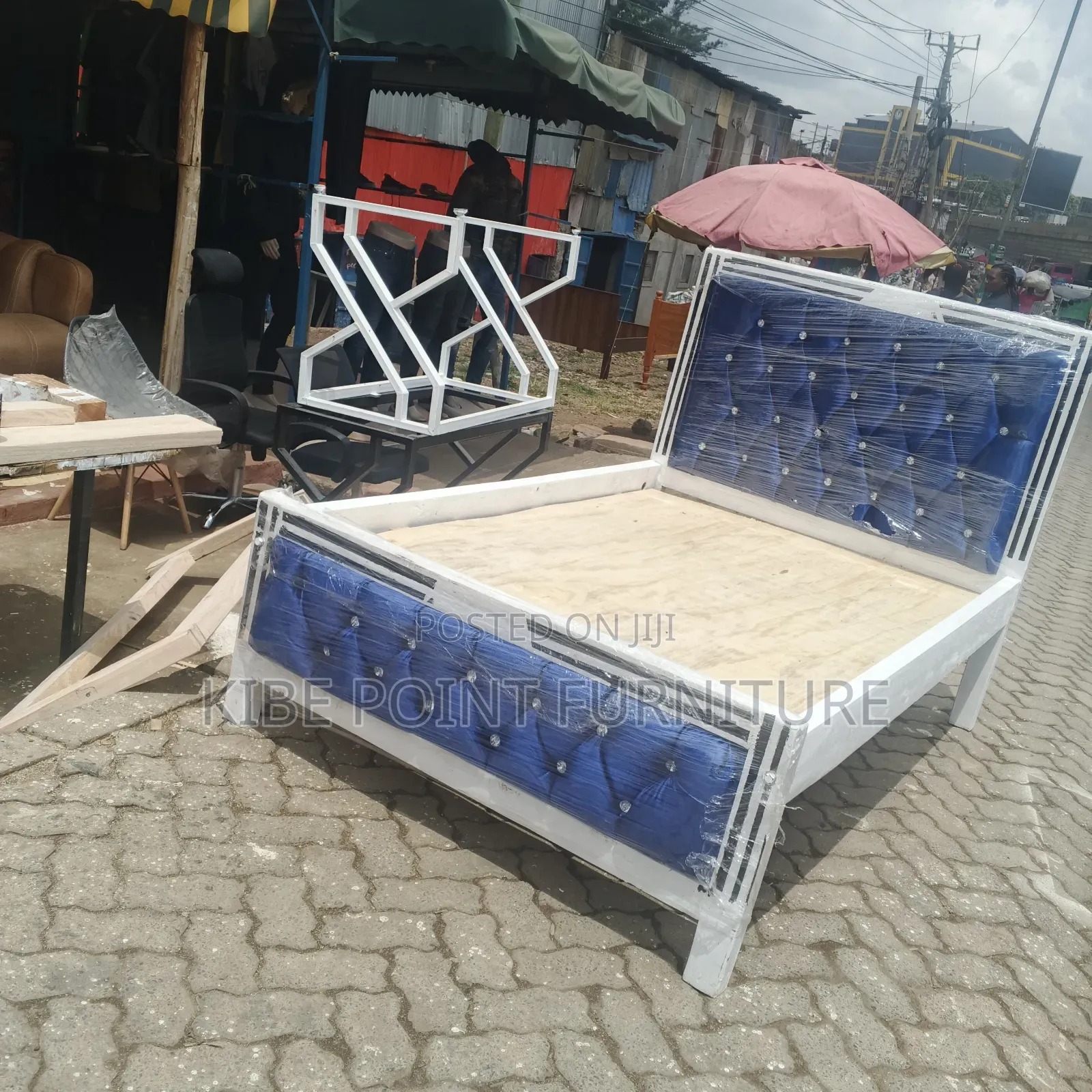 Mocket White Chester Bed Available