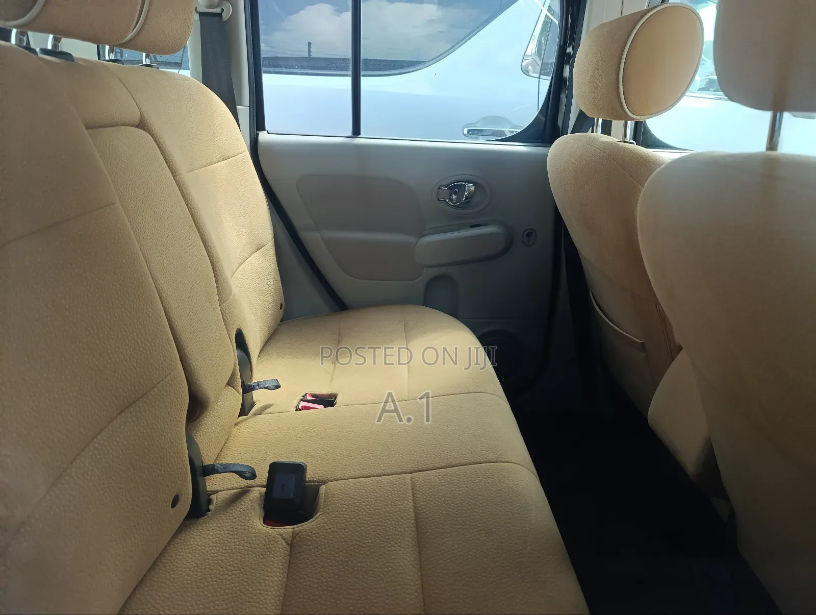 Nissan Cube 2018 Brown