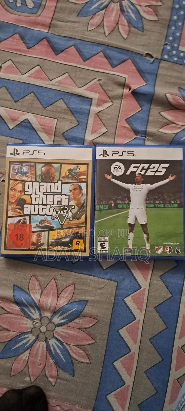 Title: Ps5 Games Bundle – Fc25 Gta 5 – Excellent Condition - main view