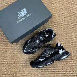 New Balance 9060 “ Ultra Black Silver “

Quality Leather