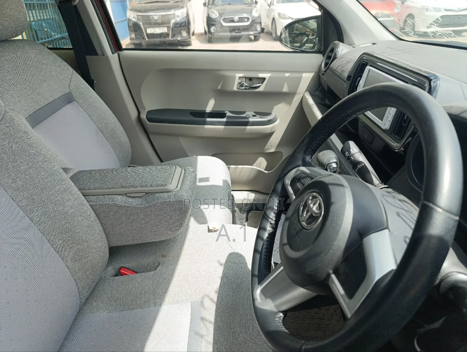 Toyota Passo 2018 Red